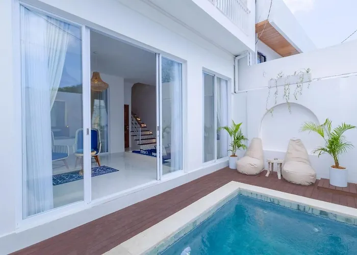 Grega Padang Padang Uluwatu (Bali)